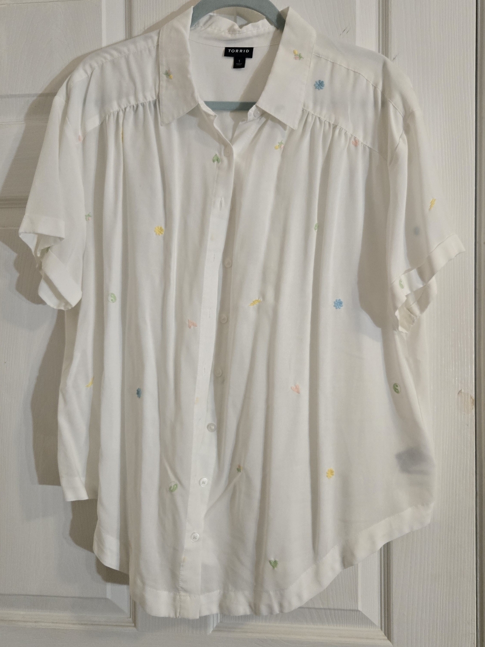 Challis Button Up Short Sleeve Shirt w/ Small Embroidered Designs